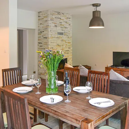 Gorgeous In With Kitchen Fužine